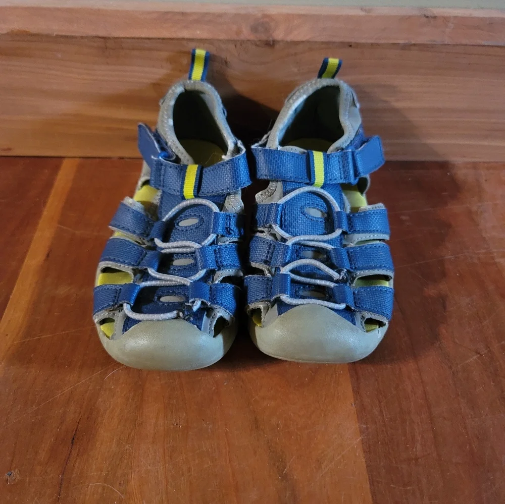 Paul Pirate Size 10 toddler sandals - Picture 1 of 4